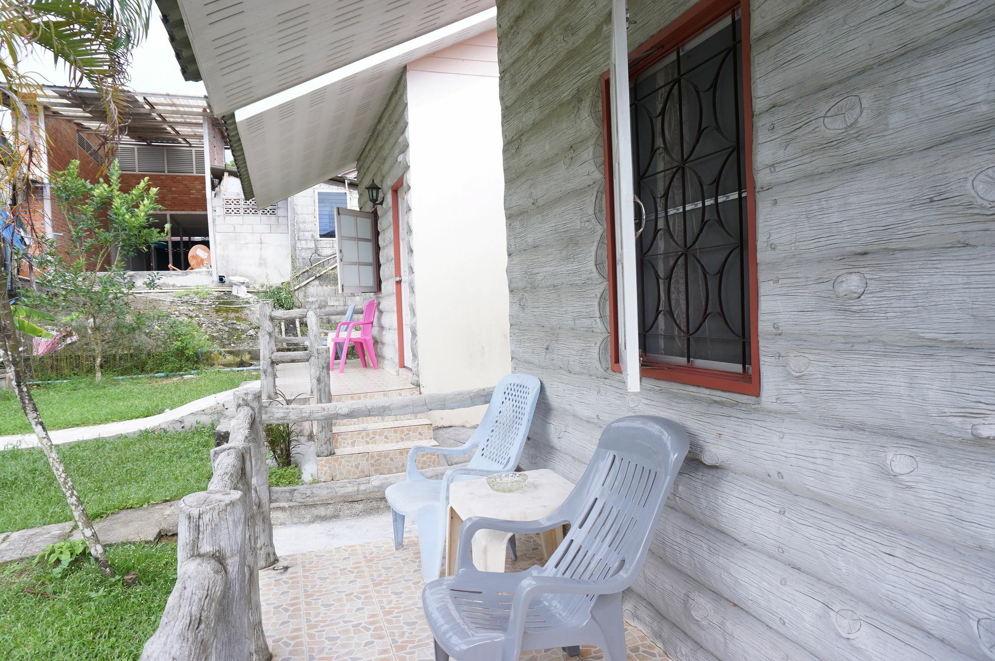 Dahla House Ranong Hotel Bagian luar foto